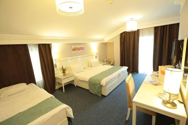 Отель Amber Hotel Баку-24